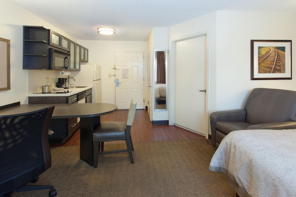 Sonesta Simply Suites Dallas Galleria Bagian luar foto