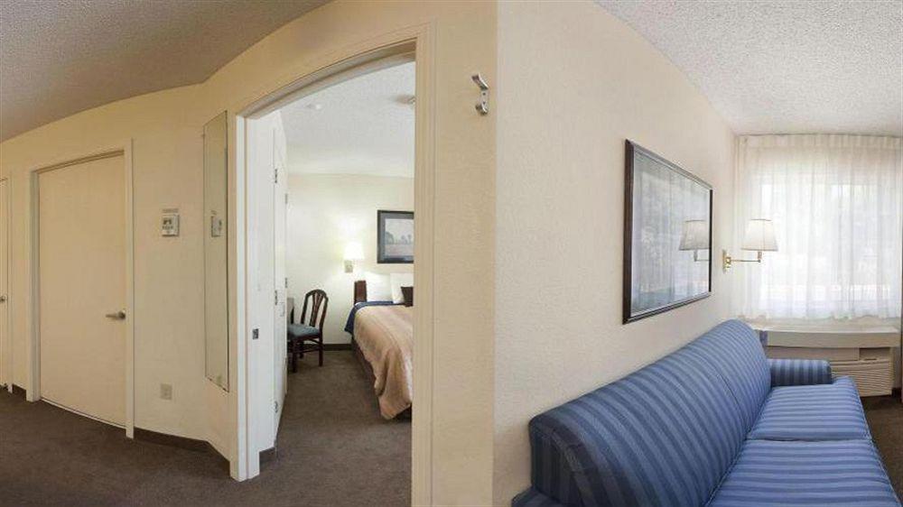 Sonesta Simply Suites Dallas Galleria Bagian luar foto