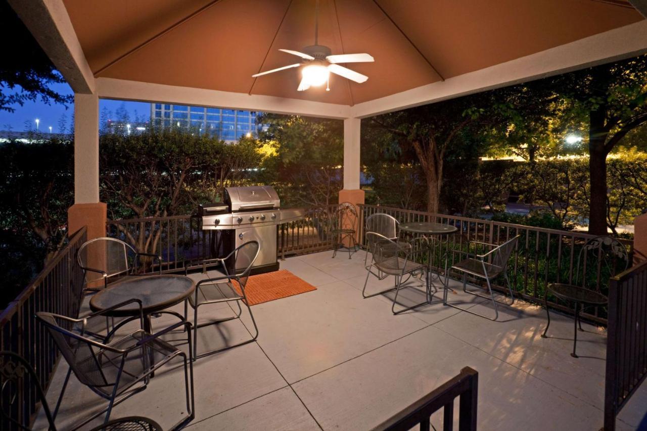 Sonesta Simply Suites Dallas Galleria Bagian luar foto