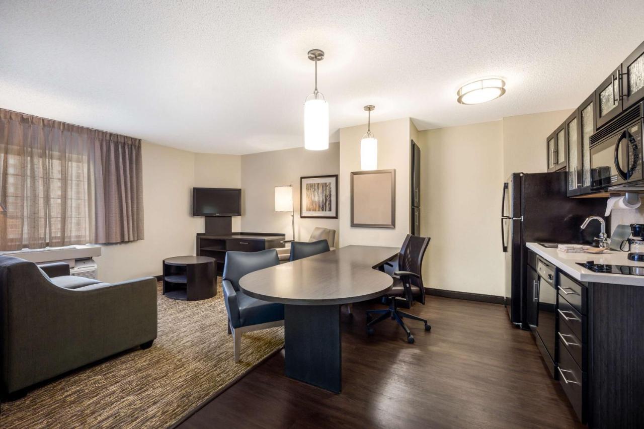 Sonesta Simply Suites Dallas Galleria Bagian luar foto