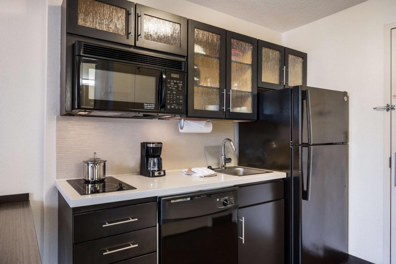 Sonesta Simply Suites Dallas Galleria Bagian luar foto